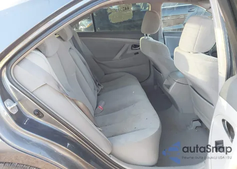 2007 Toyota Camry Le z USA, uszkodzony, nr VIN 4T1BE46KX7U711813